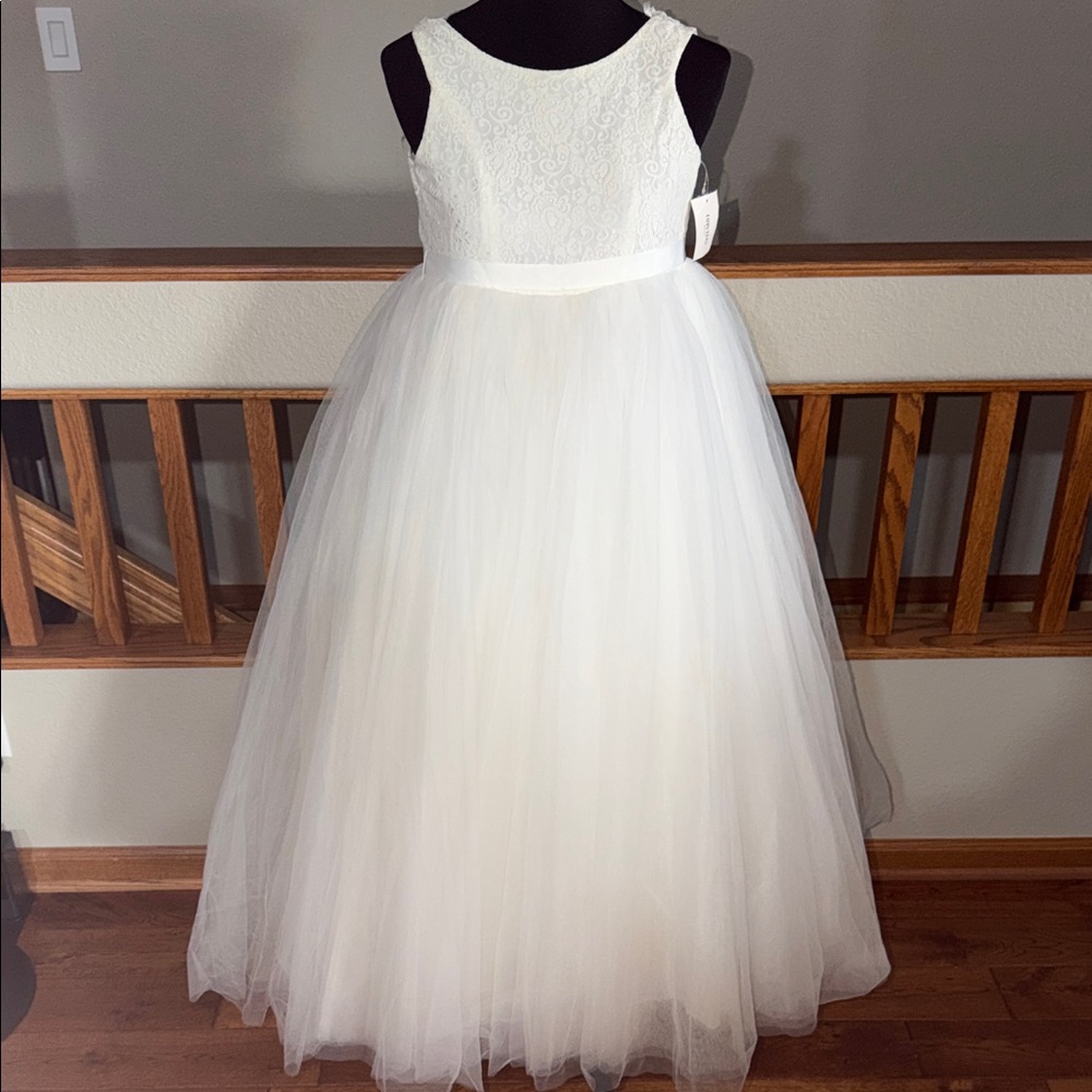 David's Bridal Soft White Flower Girl Dress NWT